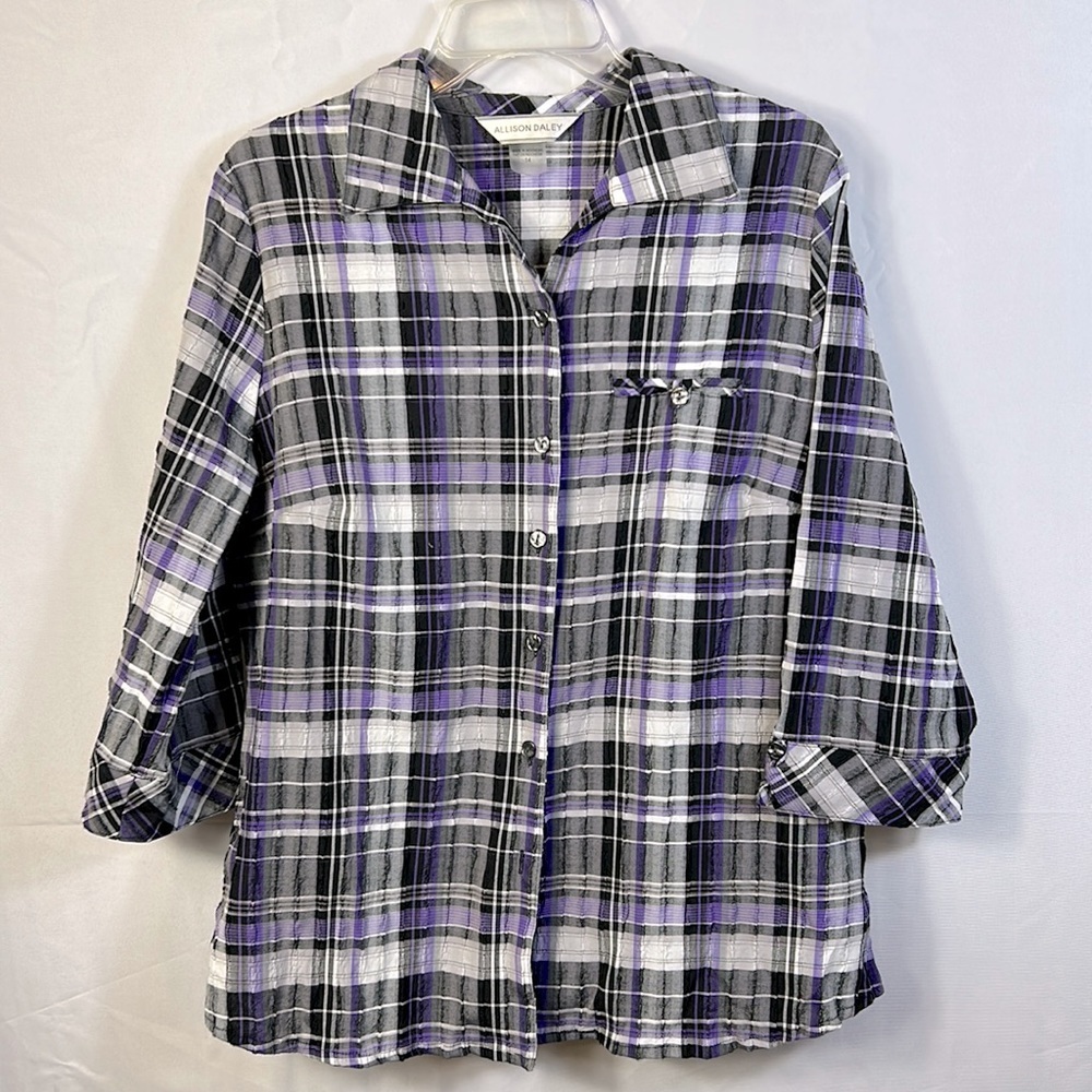 Allison Daley 3/4 Sleeve Size 14. Textured seams Purple Black and Gray. Like New